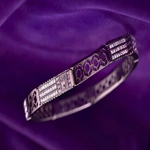 Italian Kada